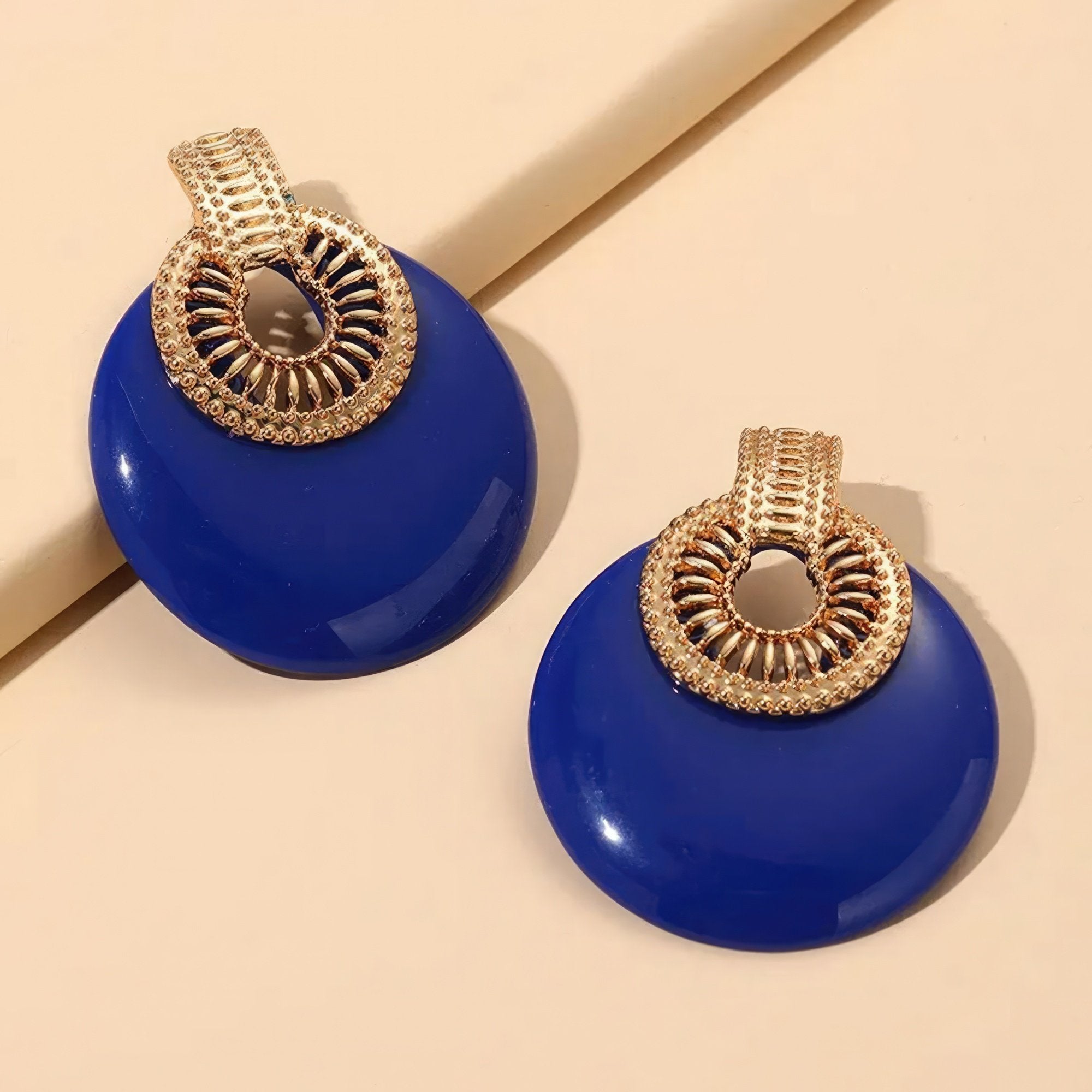 Round Metal Post Earring’s