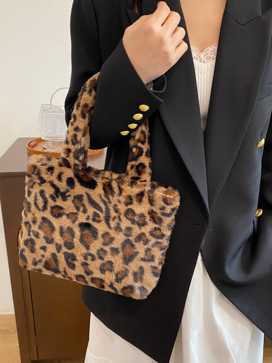 Leopard Fluff Handbag with Zip