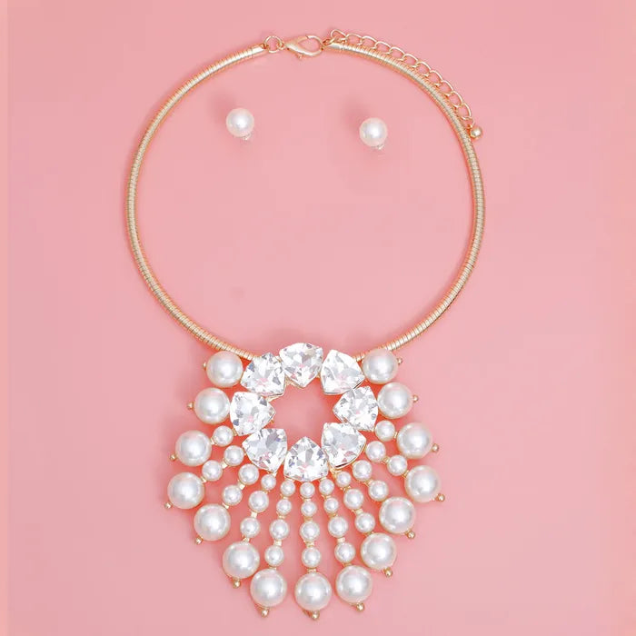 Collar and Sunburst Pearl Necklace