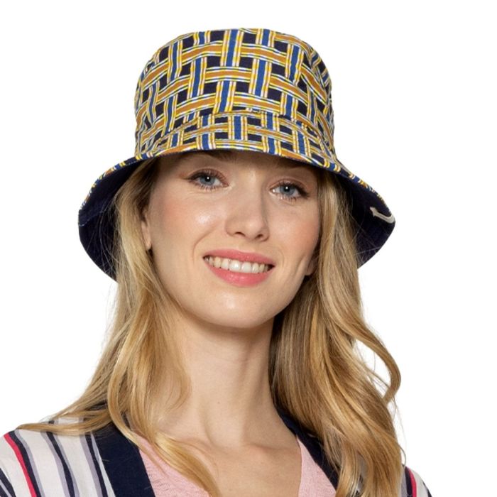 Geometric Reversible Bucket Hat