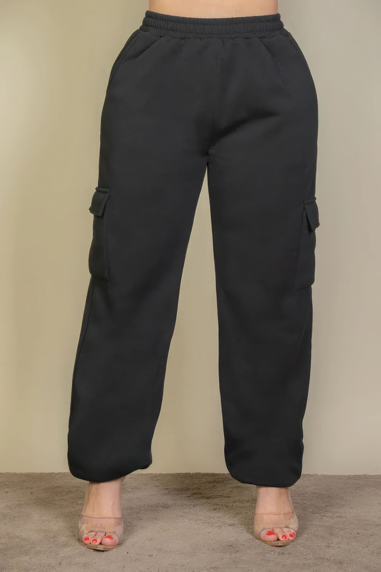 Plus size side pocket drawstring waist sweatpants